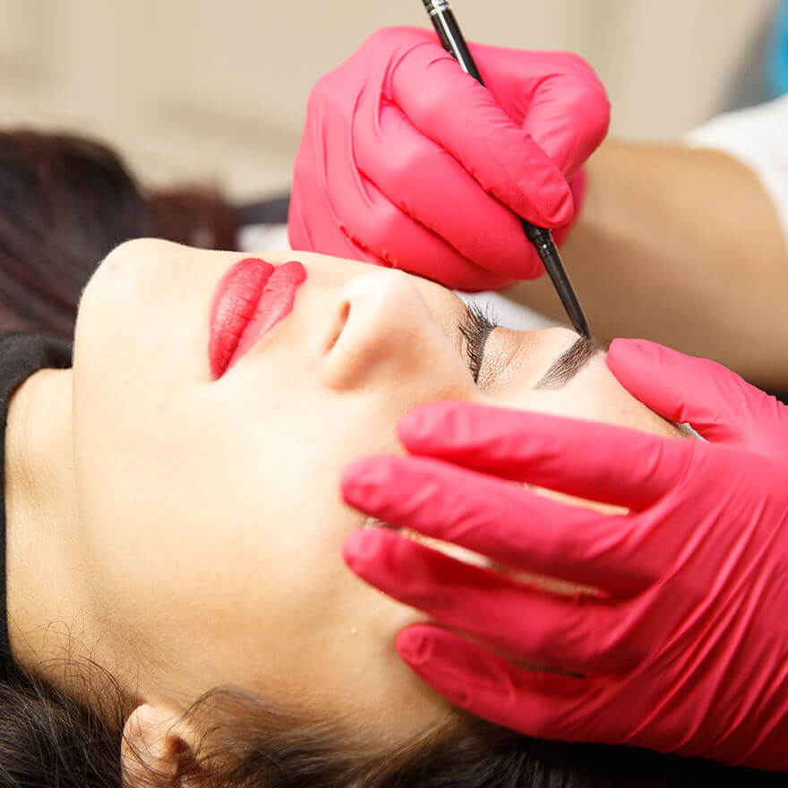 AdR-restructuraion-sourcils